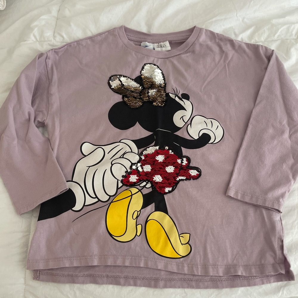 Zara Minnie Mouse Sequin FLIP long sleeve shirt